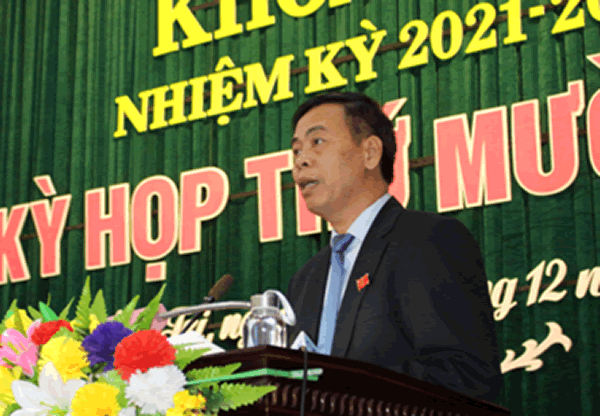 Phó Bí thư Thường trực Tỉnh ủy, Chủ tịch HĐND tỉnh Nguyễn Đăng Quang phát biểu khai mạc kỳ họp.