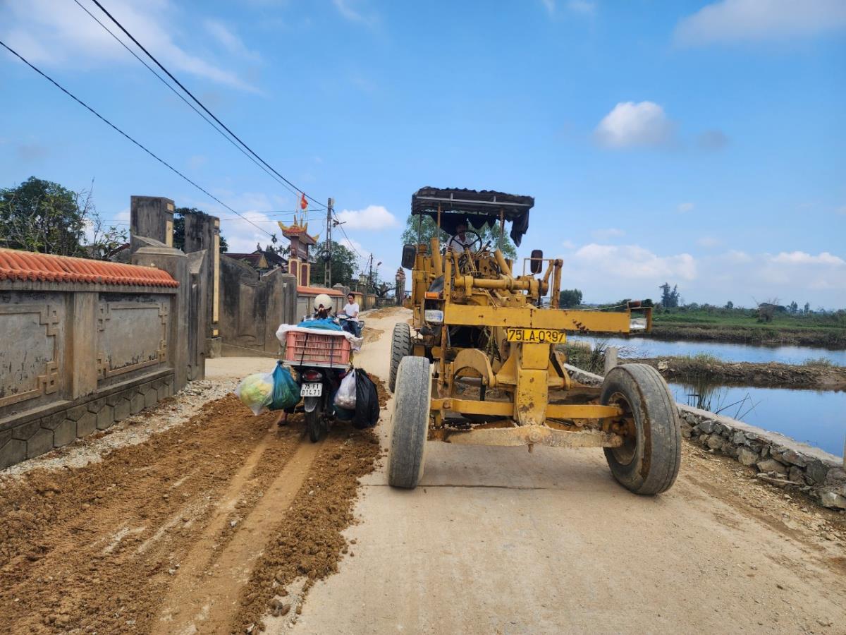 Công trình đường giao thông nội đồng kết hợp dân sinh Triều Sơn Đông - xóm Dừa thiếu giải pháp đảm bảo an toàn giao thông cho người dân.