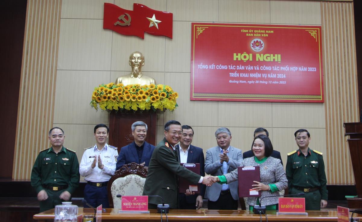 Ban Dân vận Tỉnh ủy Quảng Nam đã ký kết quy chế phối hợp trong công tác dân vận năm 2024 với các đơn vị, lực lượng vũ trang.