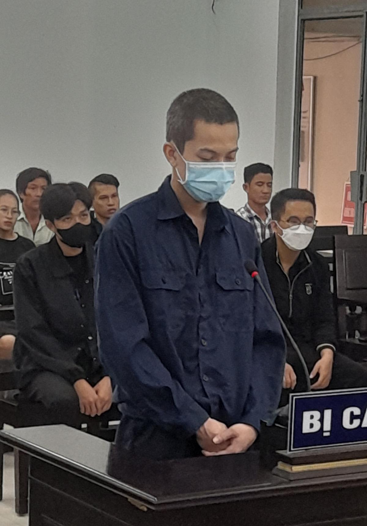 Bị cáo Huỳnh Công Hào tại tòa.
