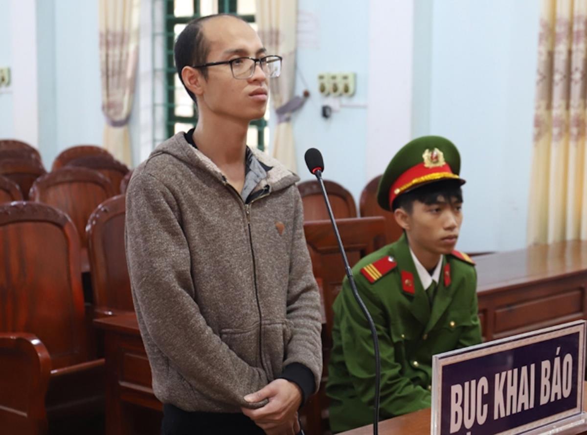 Nguyễn Hùng Cường tại phiên tòa.