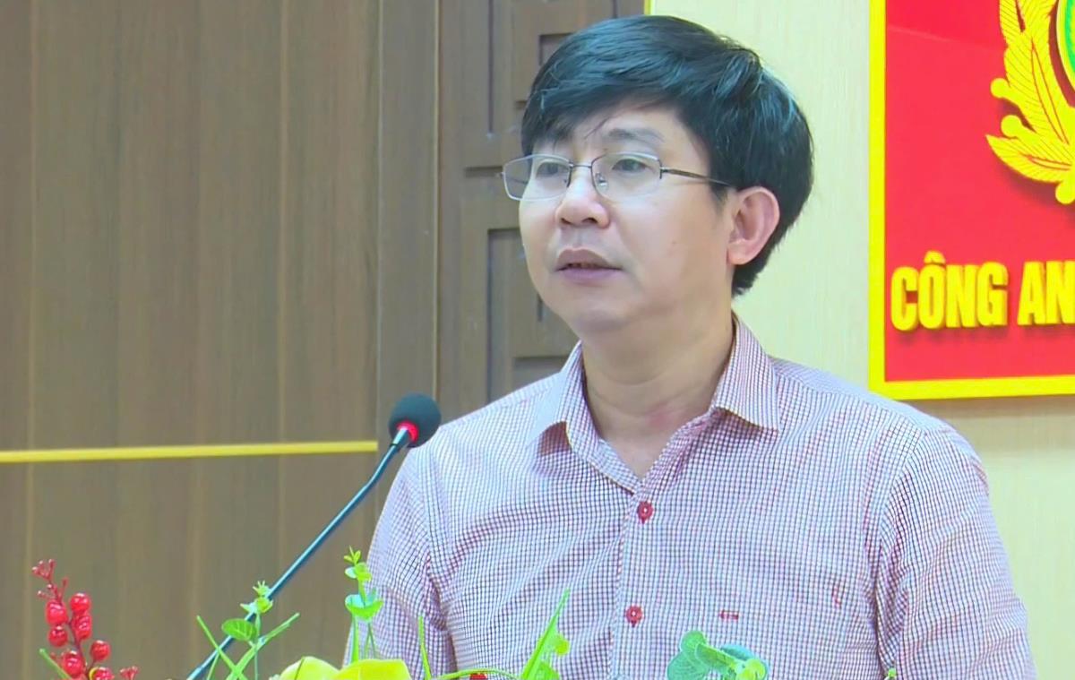 Xuất quân