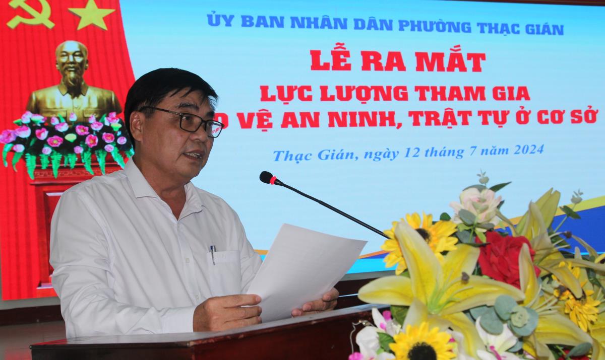 Các thành viên tham gia lực lượng bảo vệ ANTT phường Thạc Gián