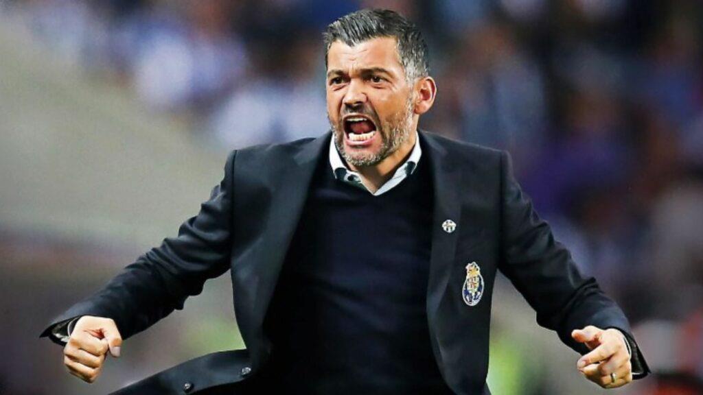 Sergio Conceicao được trao trọng trách vực dậy AC Milan.