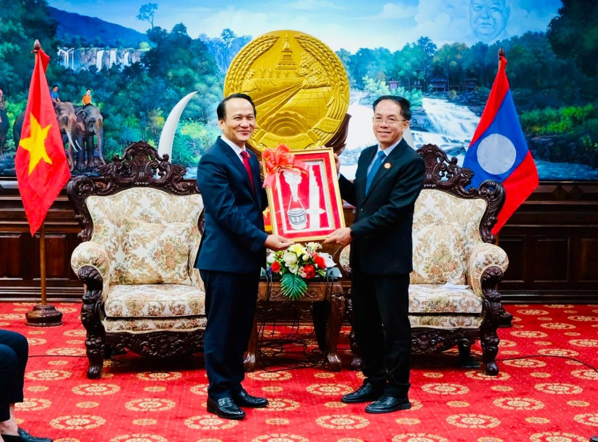 Báo Dân Xã Báo Dân Xã