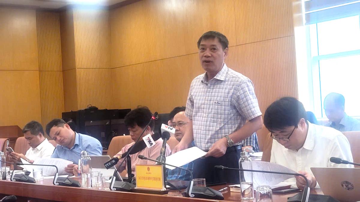 Ông Hoàng Đức Cường, Phó Cục trưởng Cục Khí tượng thủy văn