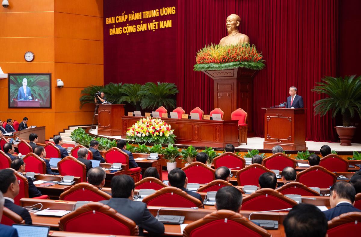 Theo Tổng Bí thư Tô Lâm, tinh thần xuyên suốt Hội nghị lần này là lấy kết quả làm thước đo, lấy nhân dân làm trung tâm, lấy kỷ cương làm nền tảng, lấy đổi mới sáng tạo làm động lực.