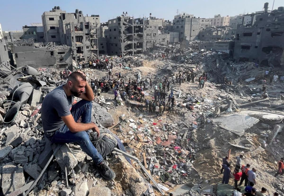 Nhiều nơi tại Gaza đổ nát, hoang tàn do các cuộc tấn công của Israel. Ảnh: Reuters