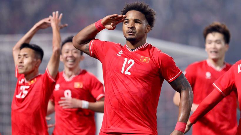 Người hâm mộ Việt Nam khao khát thấy lại hình ảnh này của Xuân Son và đội tuyển Việt Nam.