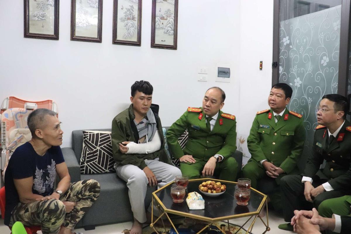 Nhóm "quái xế" bị bắt