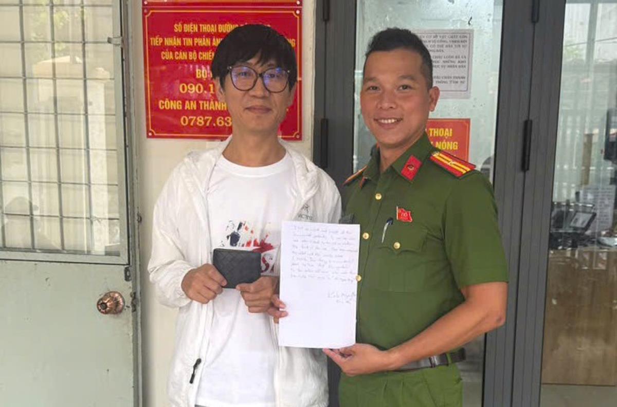 Hành động đẹp của 2 học sinh Đức và Quyết.