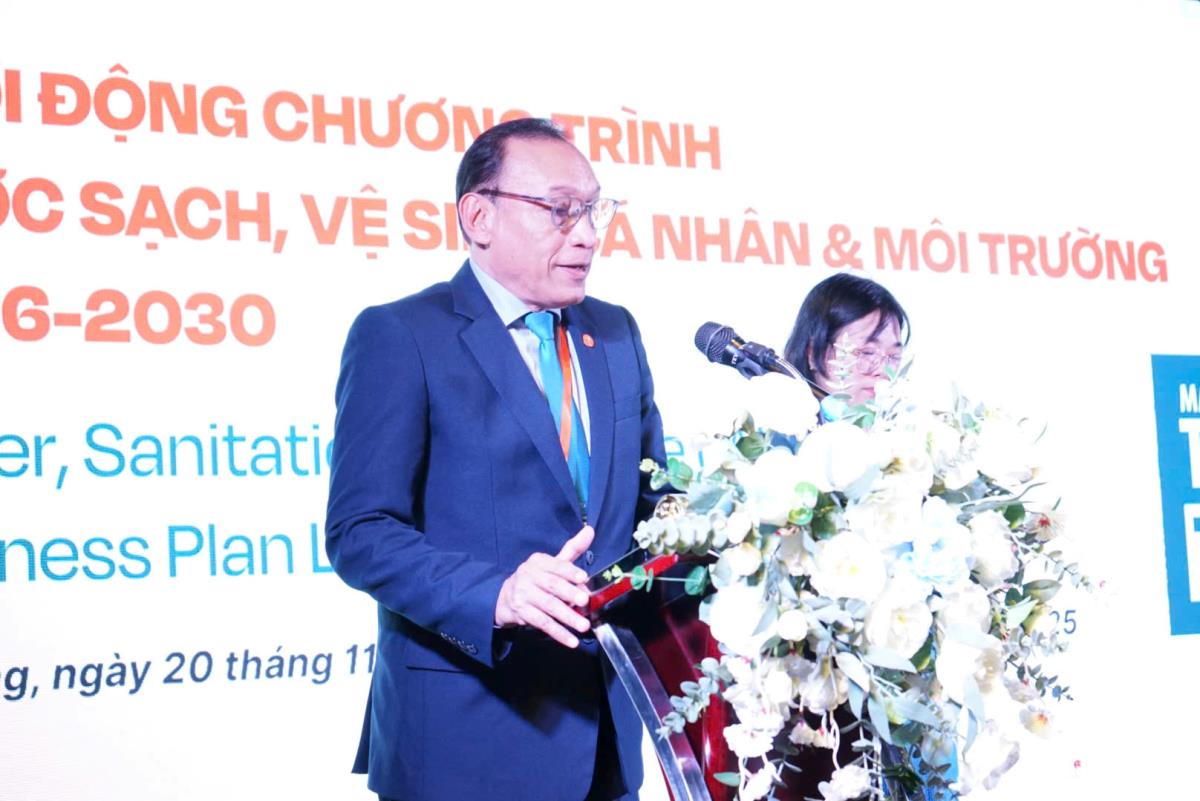 Ông Doseba Sinay - Trưởng đại diện World Vision International tại Việt Nam phát biểu tại hội thảo.
