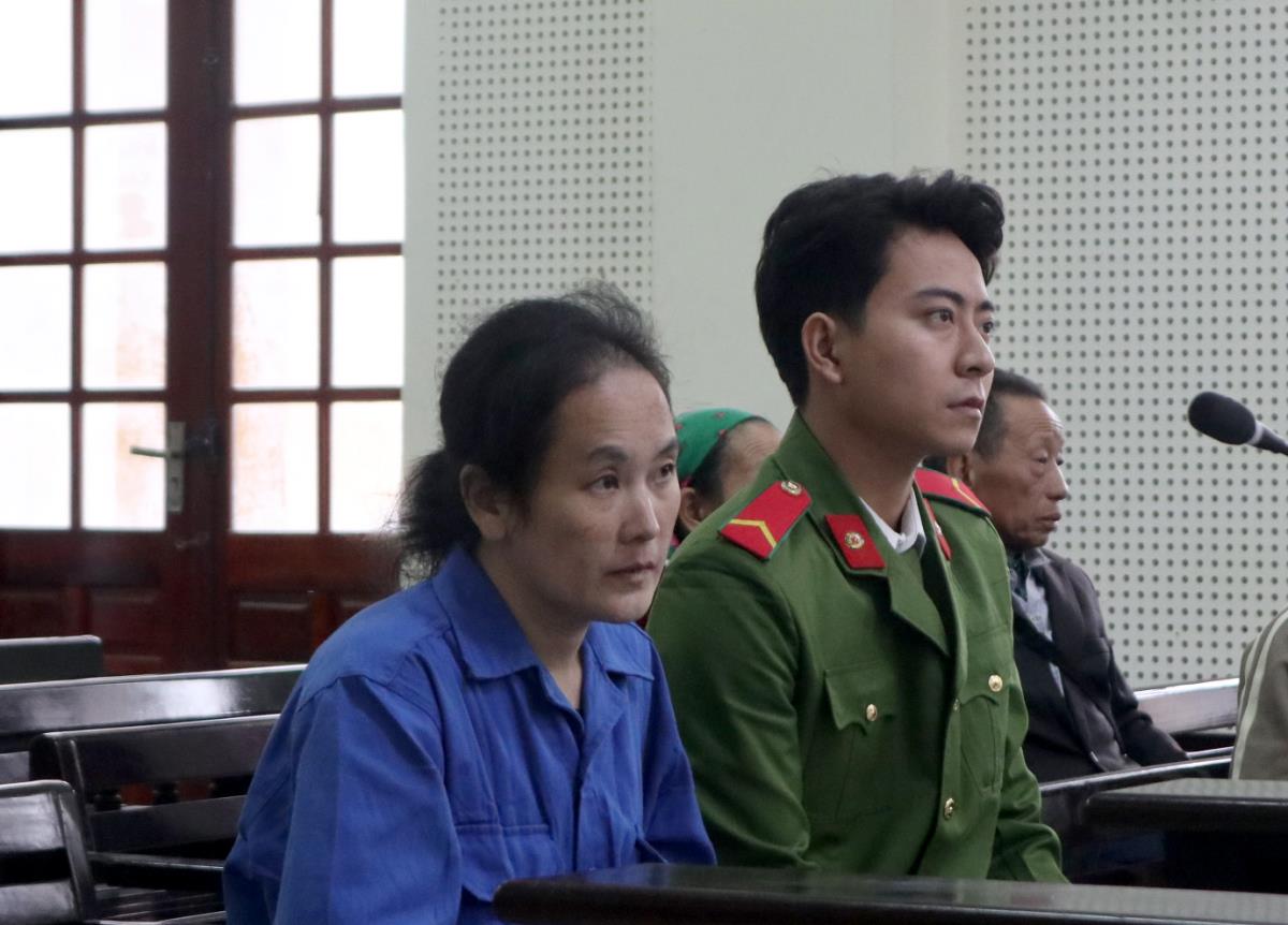 Bị cáo Lầu Y Chò tại tòa.