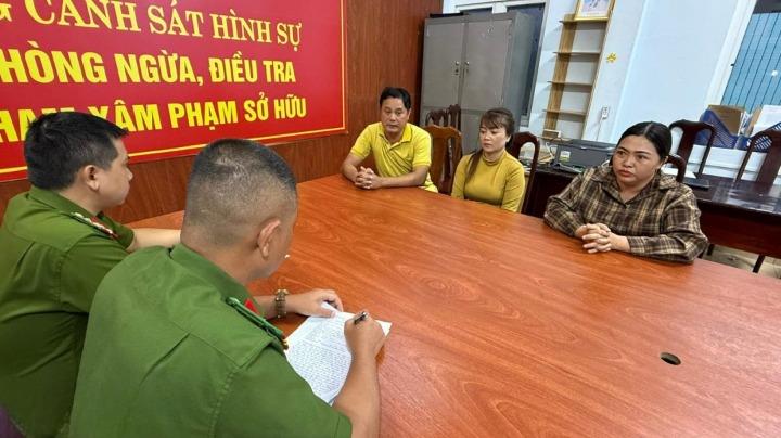 Cơ quan Công an bắt giữ 3 đối tượng: Di, Trang và Mạnh.