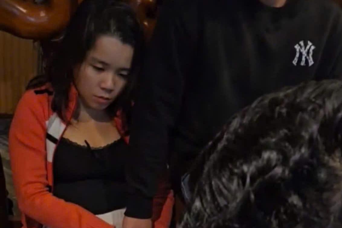 Đối tượng Duyên bị bắt quả tang cùng số ma túy “đá”.