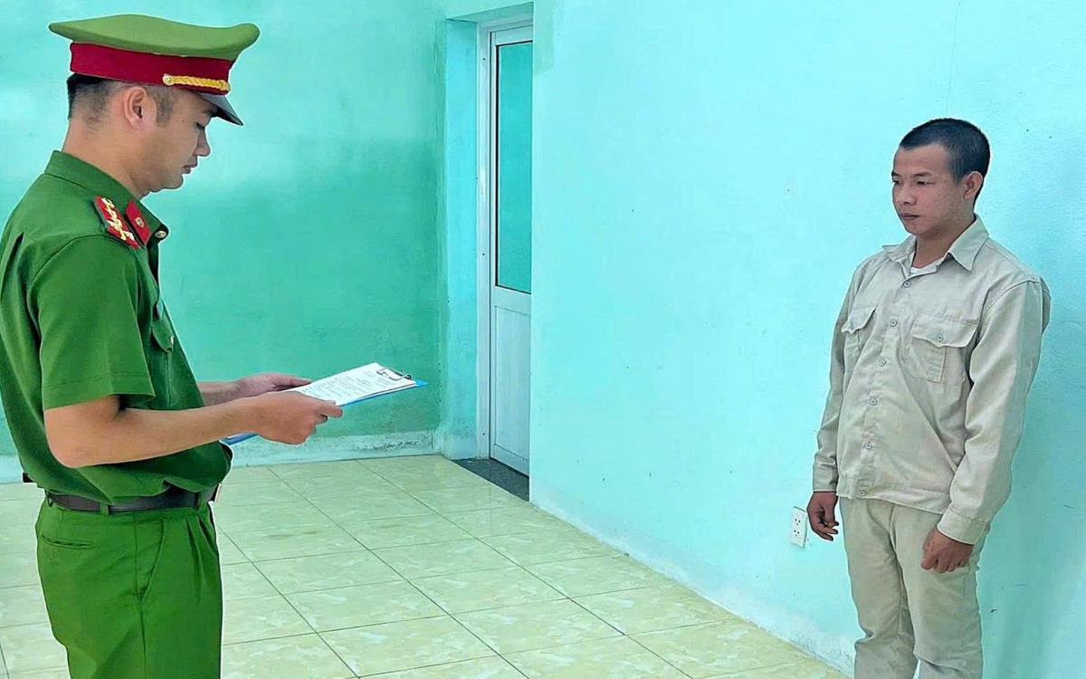 Cơ quan Công an thực hiện lệnh bắt đối tượng Đức.