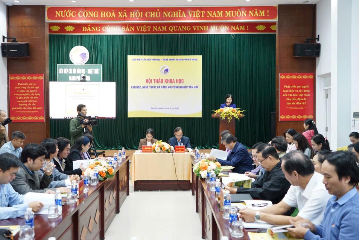 Quang cảnh hội thảo.