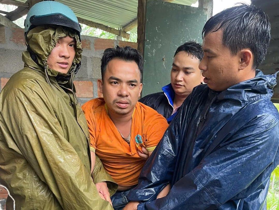 Cao Toàn Em bị bắt khi đang lẫn trốn. Ảnh: CA