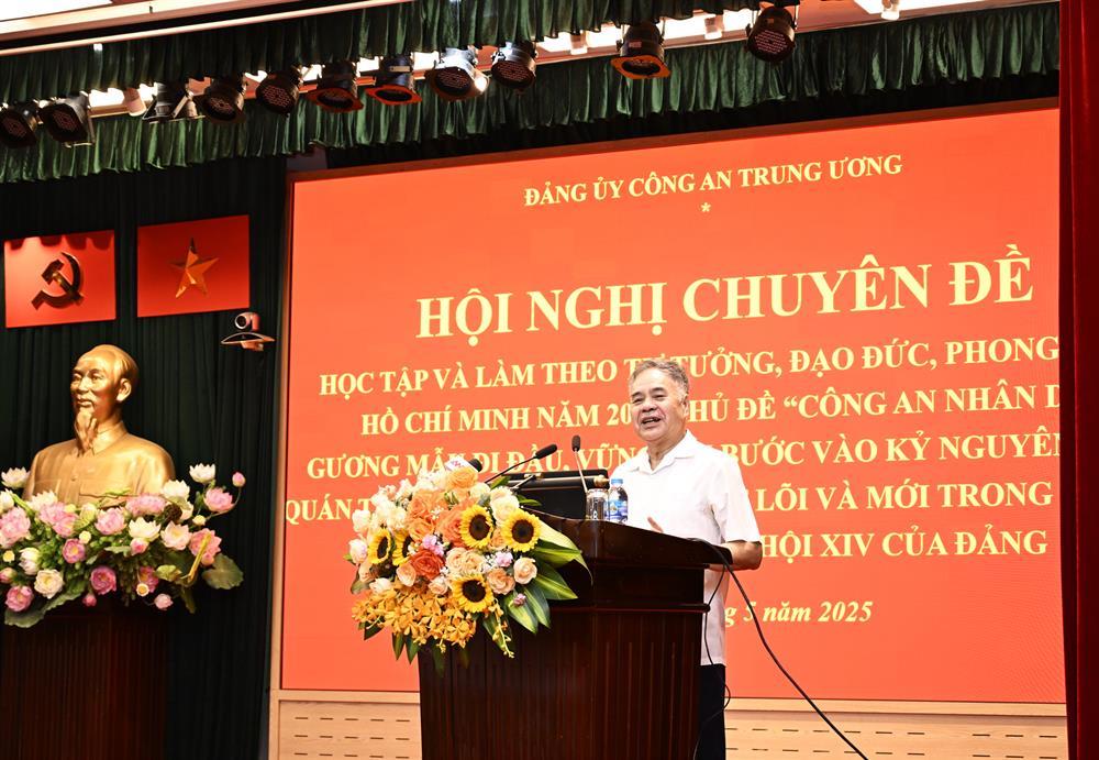 Đại biểu dự Hội nghị tại điểm cầu Công an TP Đà Nẵng.