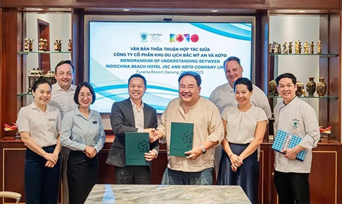 Hai bên thỏa thuận đón 34 thanh thiếu niên có hoàn cảnh khó khăn đến thực tập tại quần thể nghỉ dưỡng Furama - Ariyana Đà Nẵng.
