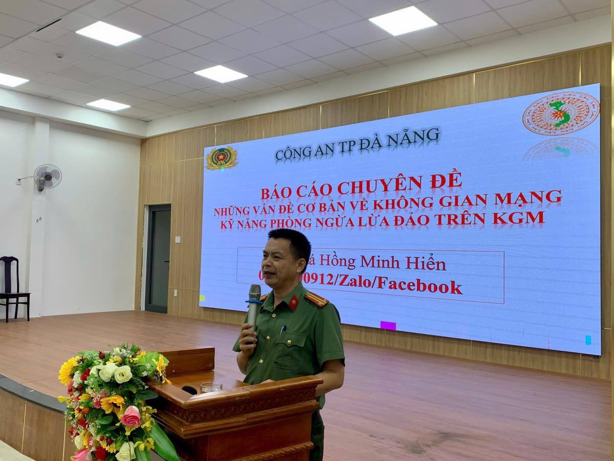 Lực lượng Công an TP Đà Nẵng tăng cường công tác tuyên truyền nâng cao ý thức phòng, chống tội phạm trên không gian mạng.