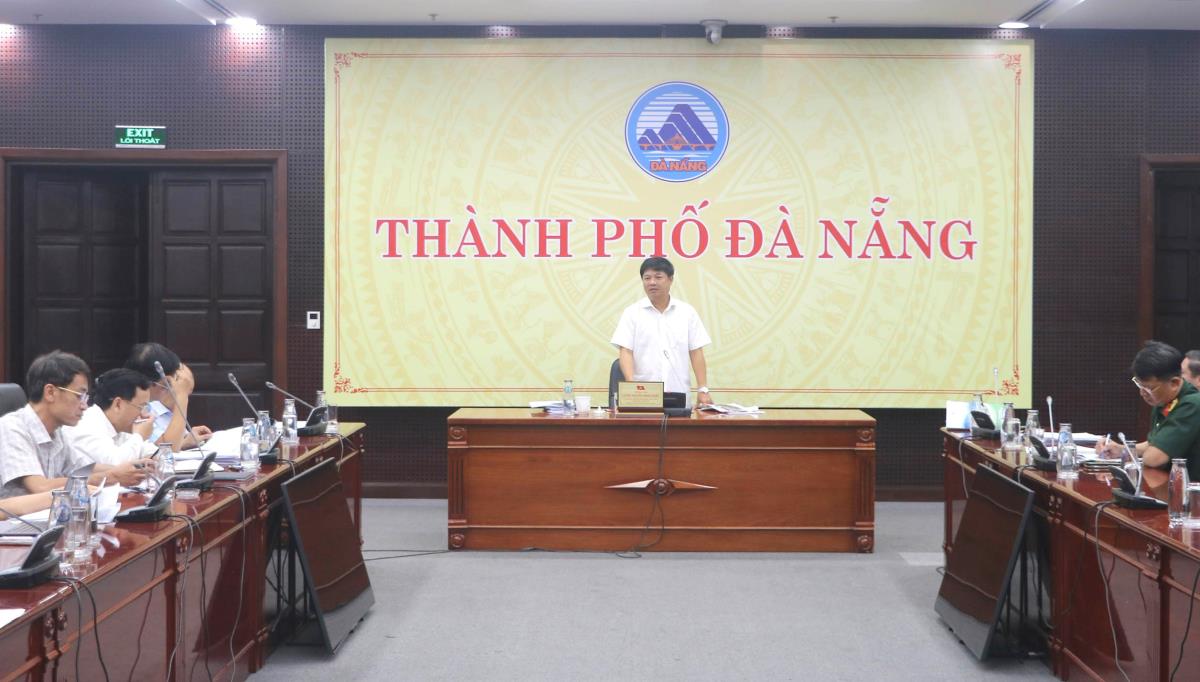 Chủ tịch UBND TP Đà Nẵng Lương Nguyễn Minh Triết yêu cầu các sở ngành, tổ công tác chuyên trách đẩy nhanh việc tháo gỡ khó khăn, vướng mắc liên quan đến các dự án, đất đai.