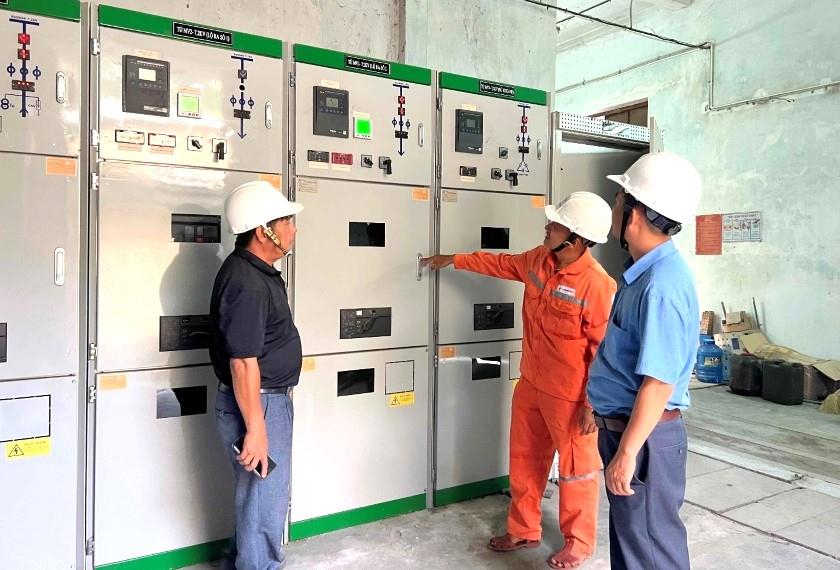 Chương trình sinh hoạt ngoại khoá về tuyên truyền tiết kiệm điện, an toàn điện trong trường học tại trường THCS và THPT Phạm Kiệt (Quảng Ngãi)