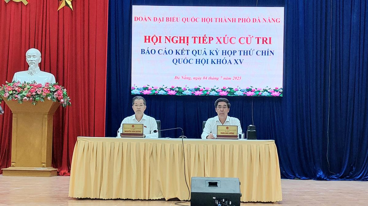 Bí thư Thành ủy Đà Nẵng Nguyễn Văn Quảng báo cáo với các cử tri những vấn đề tại kỳ họp thứ 9, Quốc hội khóa XV liên quan đến TP Đà Nẵng