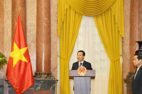 Chủ tịch nước Võ Văn Thưởng phát biểu chúc mừng Thứ trưởng Nguyễn Duy Ngọc.