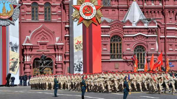 Quân nhân Nga tham gia lễ Duyệt binh Chiến thắng năm 2022. Ảnh: RiaNovosti
