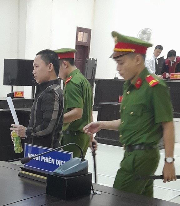Lê Xuân Công rút đơn kháng cáo ngay trước khi phiên tòa phúc thẩm được mở.