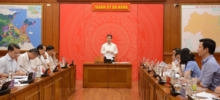 Bí thư Thành ủy Đà Nẵng Nguyễn Văn Quảng phát biểu chỉ đạo Hội nghị.
