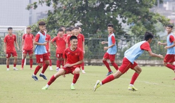 U17 Việt Nam đang tích cực tập luyện tại Phú Thọ.