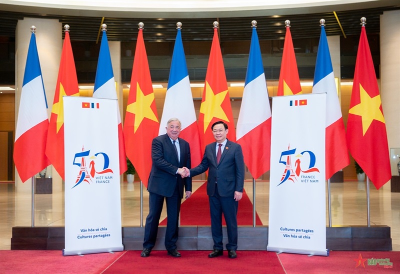 Chủ tịch Quốc hội Vương Đình Huệ và Chủ tịch Thượng viện Gérard Larcher đồng chủ trì Lễ khởi động các sự kiện kỷ niệm 50 năm thiết lập Quan hệ ngoại giao Việt Nam - Pháp (1973 - 2023).