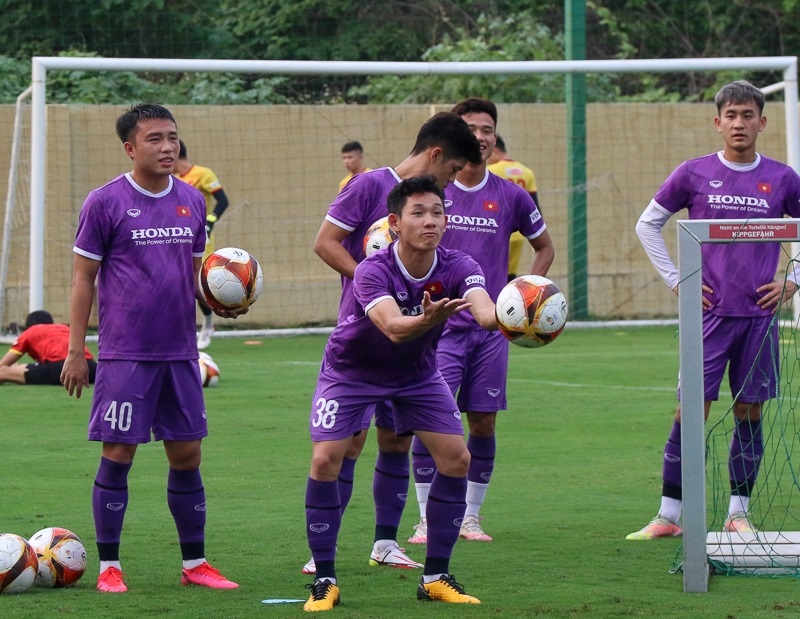 Hai Long (số 38) nhanh chóng hòa nhập với các đồng đội ở U23 Việt Nam.