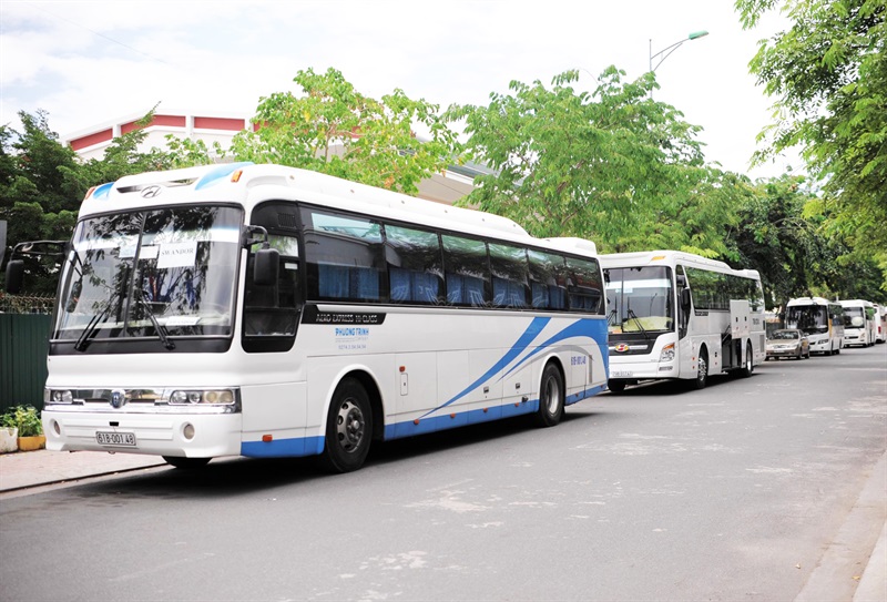 Từ ngày 4-4, TP Đà Nẵng thí điểm cho phép xe ô-tô khách trên 30 chỗ ngồi lưu thông trên các trục đường Duy Tân - Nguyễn Văn Trỗi – Trần Thị Lý để góp phần kích cầu du lịch.