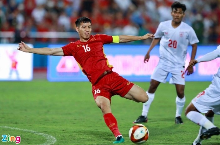U23 Việt Nam dồn ép từ đầu hiệp 2.