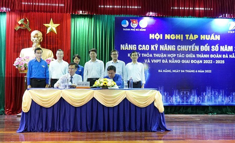 Thành đoàn Đà Nẵng và VNPT ký kết thỏa thuận hợp tác chuyển đổi số.