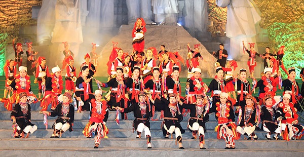 Ngày hội giữ gìn và phát huy những giá trị văn hóa truyền thống của dân tộc Dao.