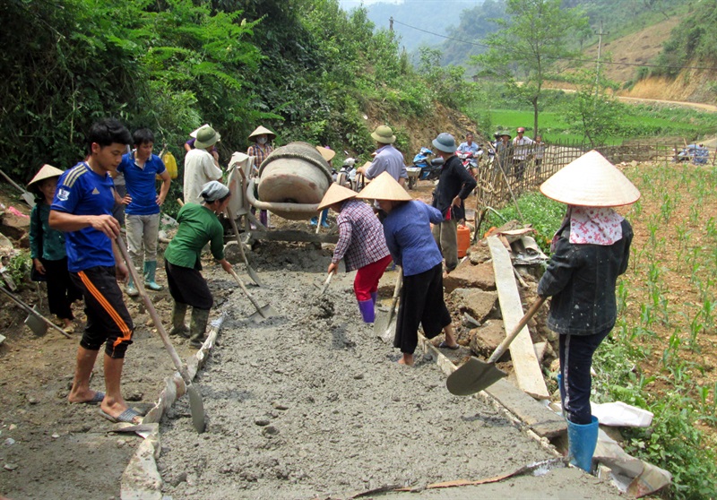 Triển khai thi công đường giao thông nông thôn tại một số địa phương ở Quảng Nam giai đoạn 2016-2020.