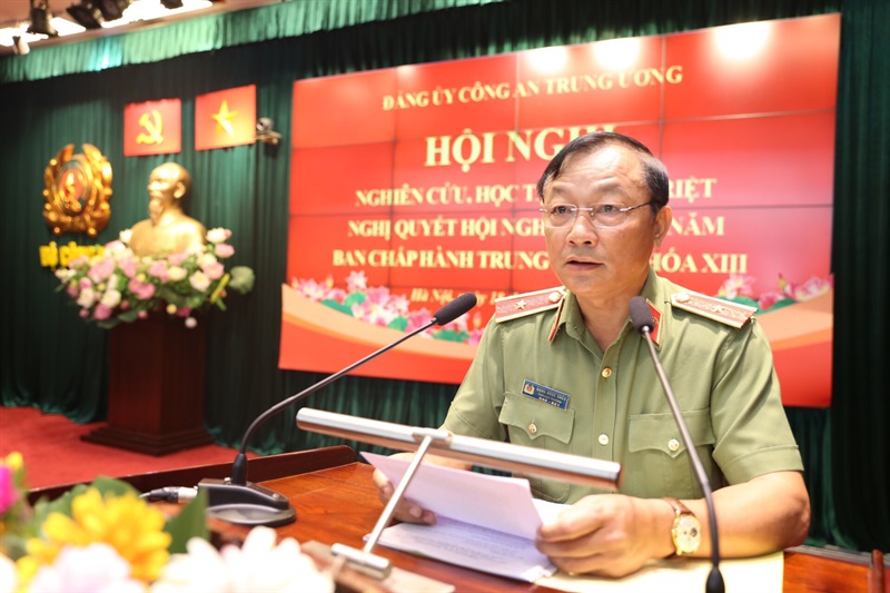 Điểm cầu tại TP Đà Nẵng, Đại tá Trần Đình Liên- Phó Giám đốc CATP chủ trì Hội nghị
