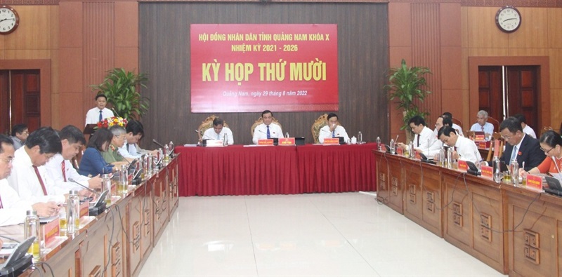 Quang cảnh kỳ họp thứ 10 HĐND tỉnh Quảng Nam khóa X.