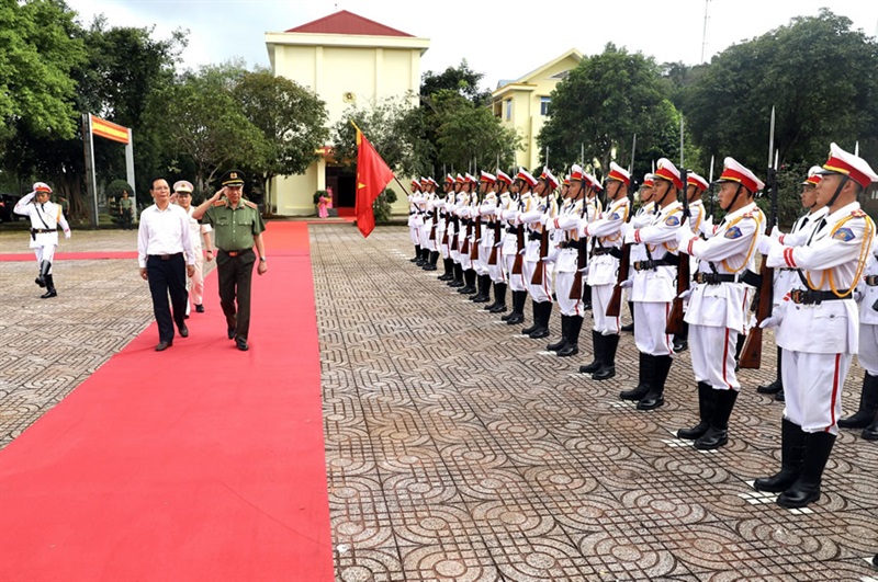 Đại tướng Tô Lâm, Bộ trưởng Bộ Công an phát biểu tại buổi làm việc với Ban Thường vụ Tỉnh ủy Đắk Nông