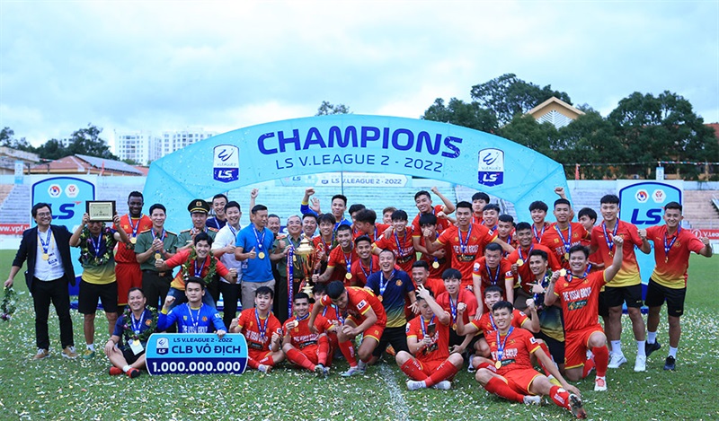 Với sự góp mặt của đội bóng được đầu tư mạnh như CLB Công an Hà Nội, V-League trở nên đáng xem hơn.