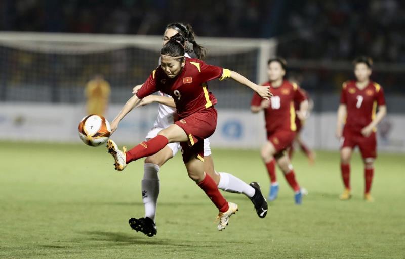 Huỳnh Như vẫn là cánh chim đầu đàn của đội tuyển nữ Việt Nam.