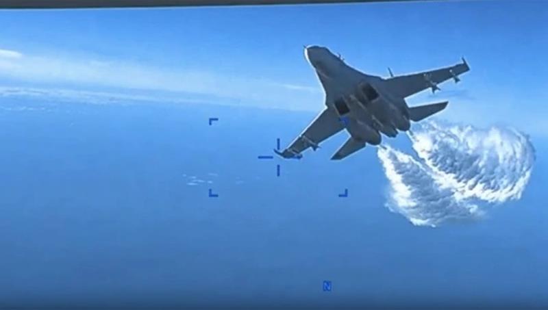 Hình ảnh được cho là máy bay chiến đấu của Nga trích từ video do quân đội Mỹ cung cấp.