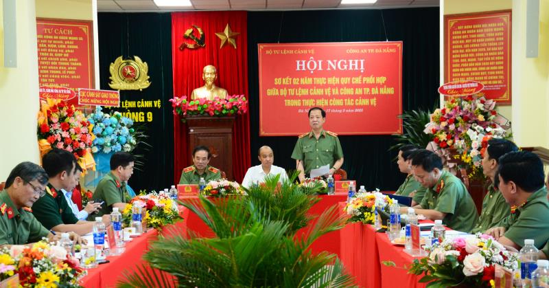 Bộ Tư lệnh Cảnh vệ khen thưởng 2 tập thể, 2 cá nhân của Công an TP Đà Nẵng.