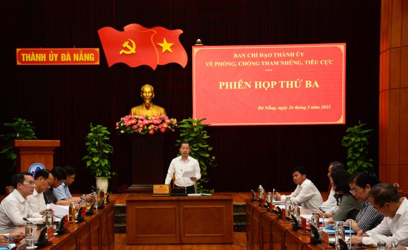 Bí thư Thành ủy Đà Nẵng Nguyễn Văn Quảng phát biểu chỉ đạo Hội nghị.