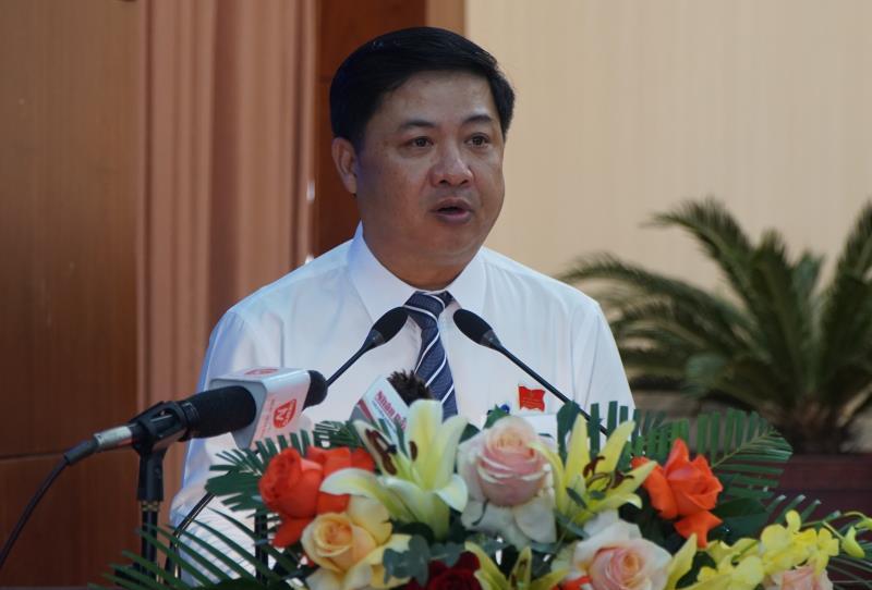 Chủ tịch HĐND TP Đà Nẵng Lương Nguyễn Minh Triết điều hành kỳ họp thứ 11.