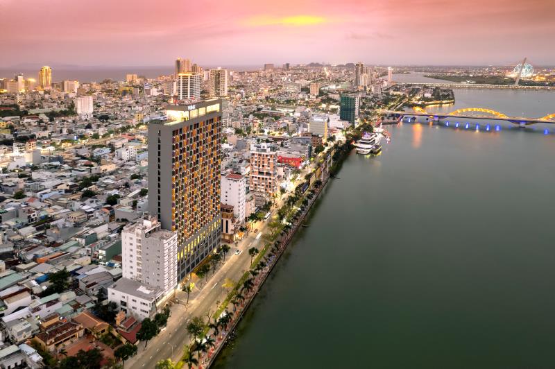 Khách sạn Wink Đà Nẵng Riverside chính thức mở cửa đón khách từ 1-4.